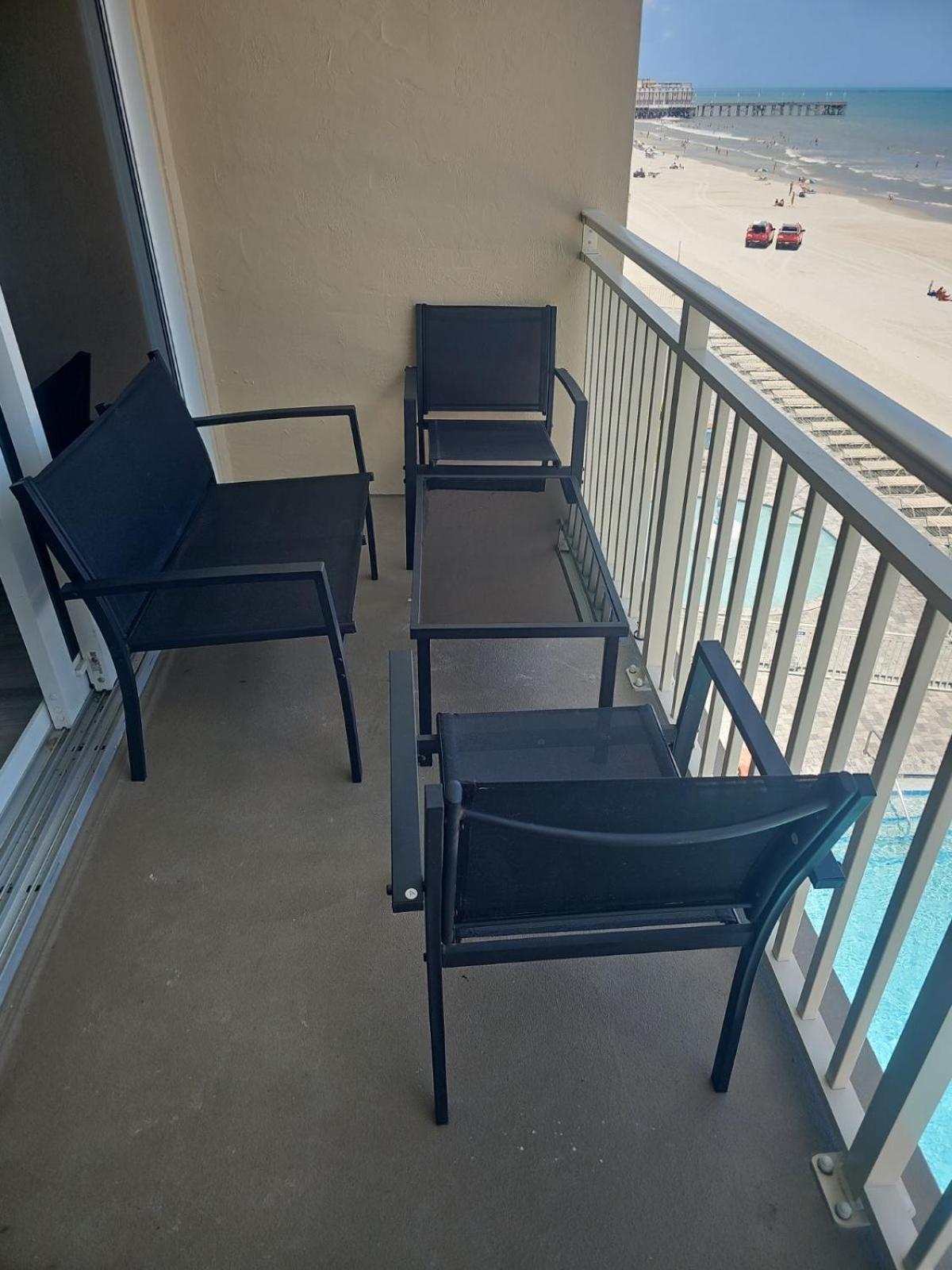 Ocean Breeze - Direct Ocean Front-Pool Is Open Daytona Beach Exterior foto