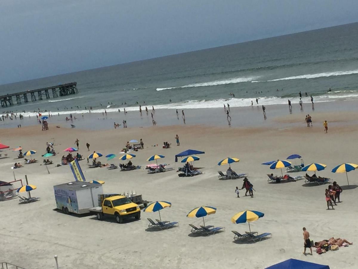 Ocean Breeze - Direct Ocean Front-Pool Is Open Daytona Beach Exterior foto