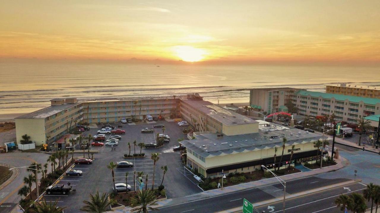 Ocean Breeze - Direct Ocean Front-Pool Is Open Daytona Beach Exterior foto