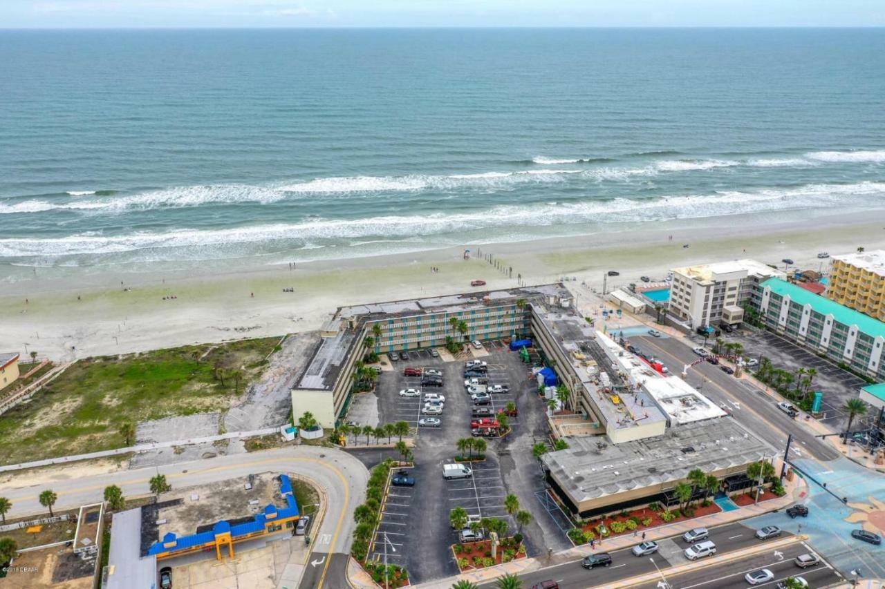 Ocean Breeze - Direct Ocean Front-Pool Is Open Daytona Beach Exterior foto
